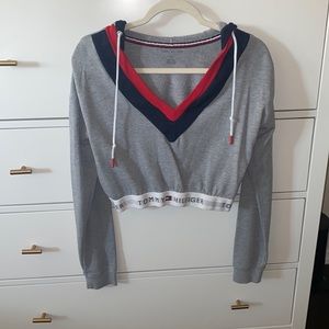 Tommy Hilfiger cropped hoodie